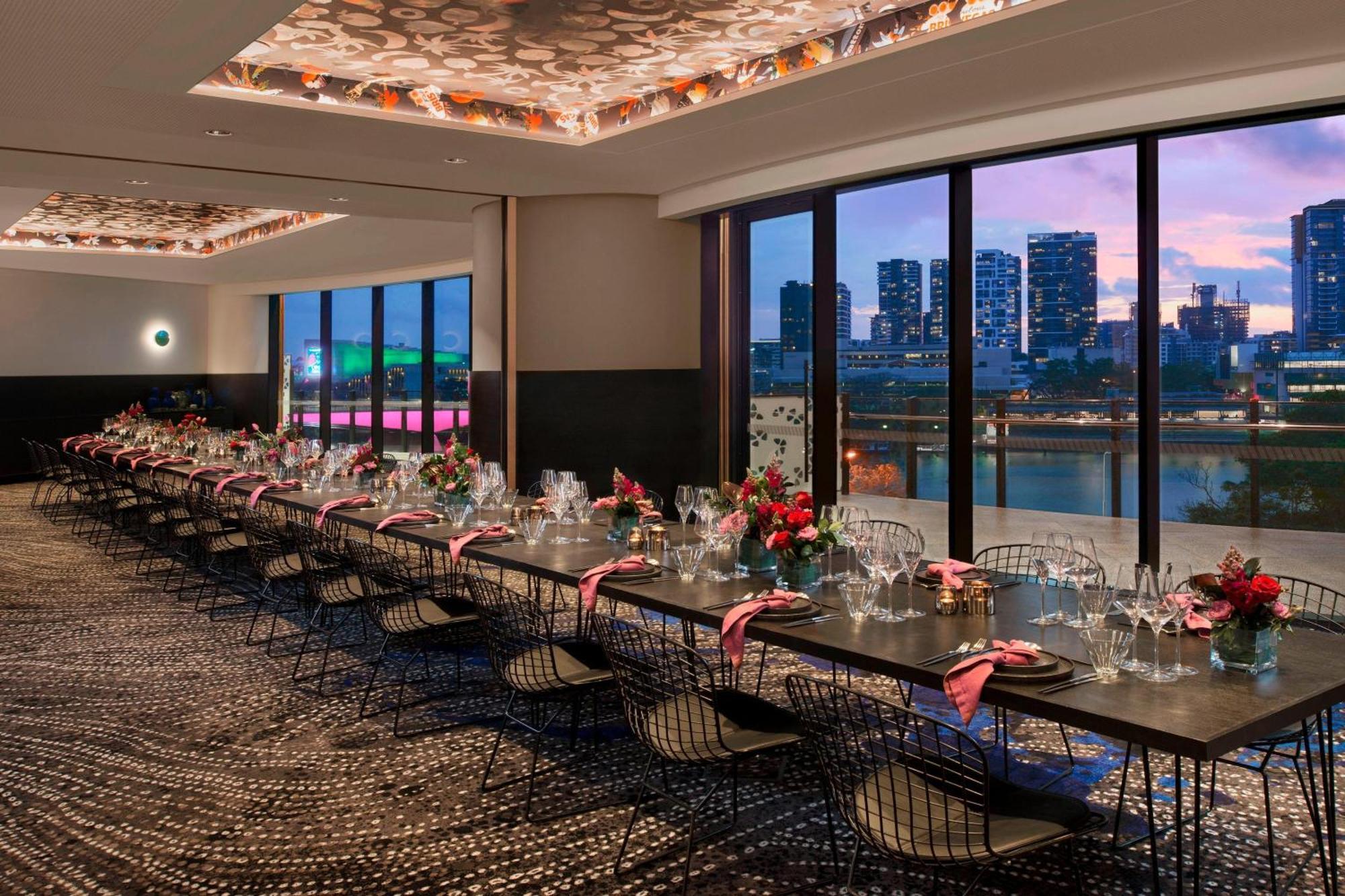 Hotel W Brisbane Esterno foto The Riverbank