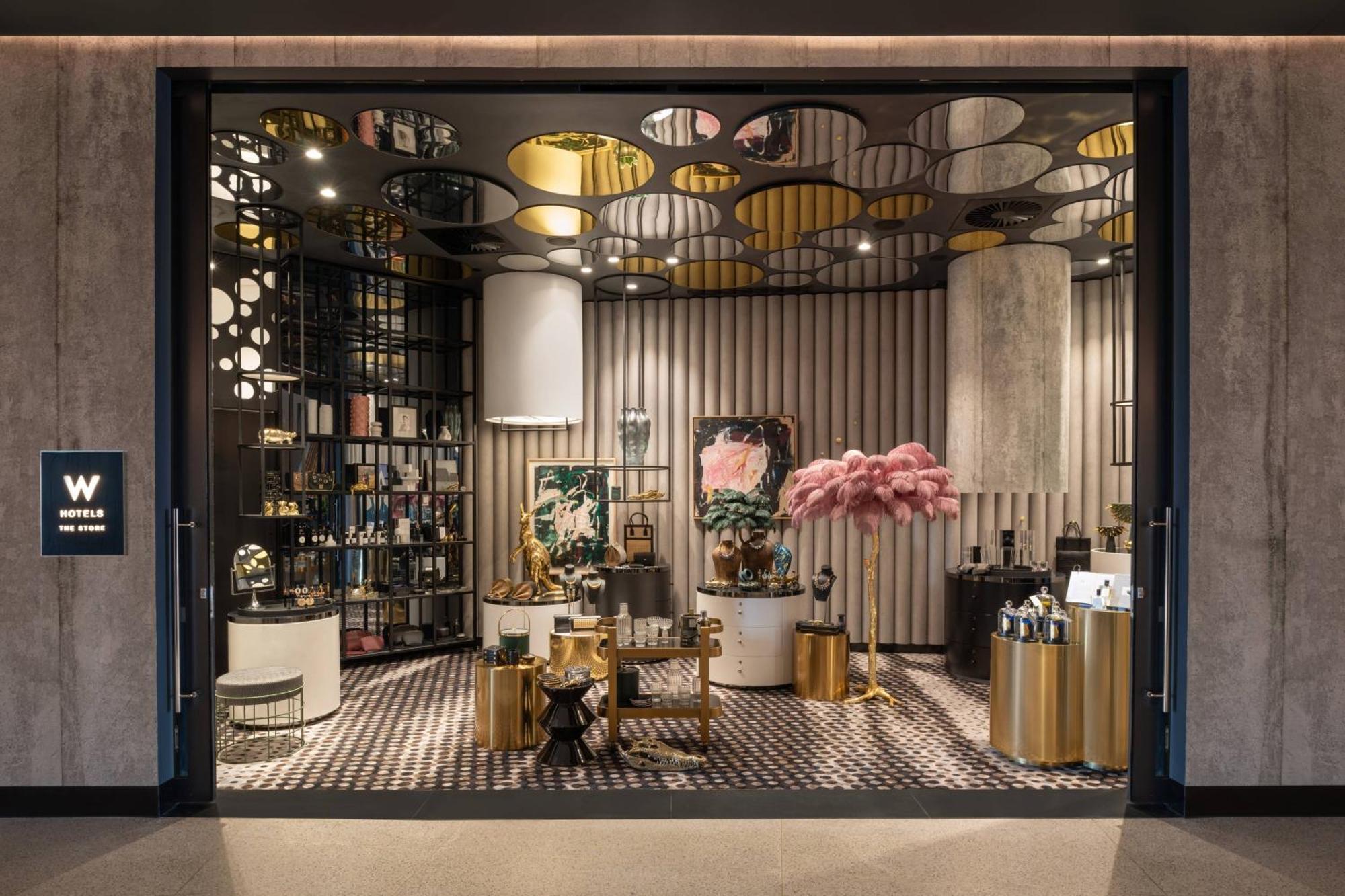 Hotel W Brisbane Esterno foto The Scent Bar at The Westin Hong Kong